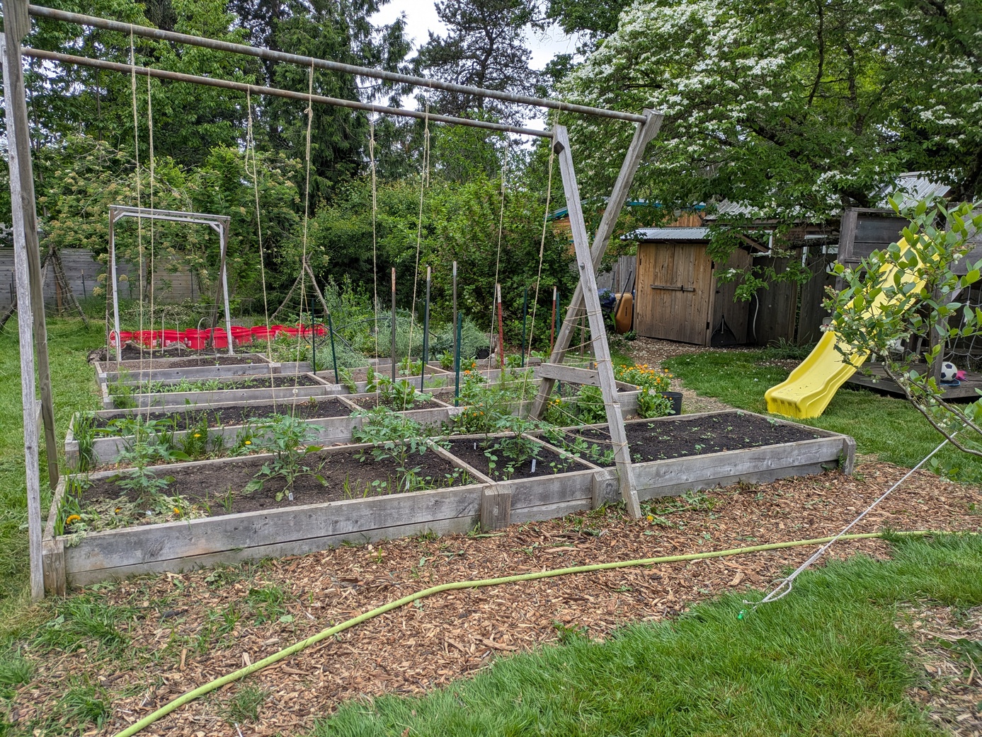 gardens.small.jpg